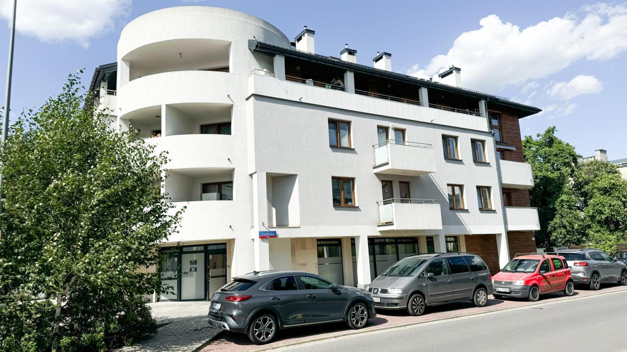 A2 - - Haven - Two Shared Bathrooms Apartment
